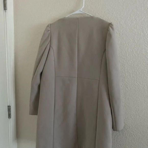 FLASH SALE!! GORGEOUS HM blush jacket - Picture 8 of 8